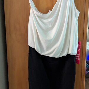 City Triangle one jeweled shoulder dress Size L